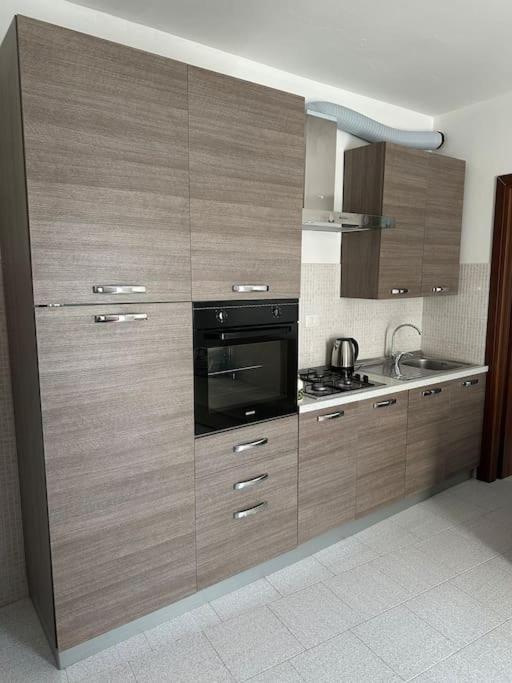 Mati Malpensa Con Navetta 20Eur Apartment Lonate Pozzolo Exterior photo