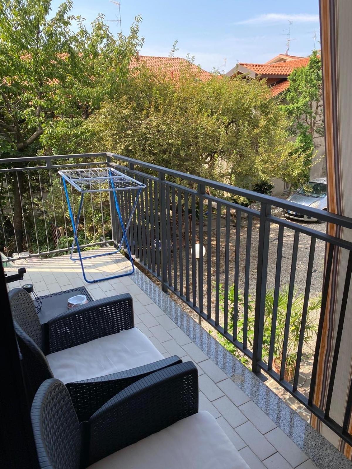 Mati Malpensa Con Navetta 20Eur Apartment Lonate Pozzolo Exterior photo